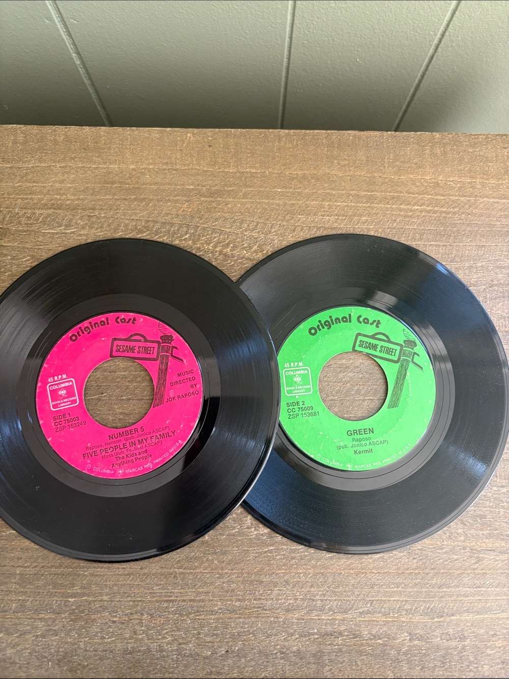 Lot of 2 Sesame Street 45 Vinyl Singles Vintage Kermit